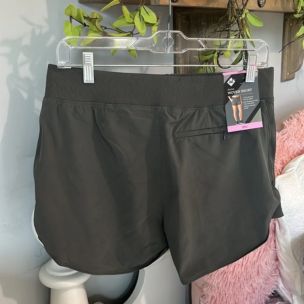 Athletic Shorts Gray New Women Small 4 Way Stretch